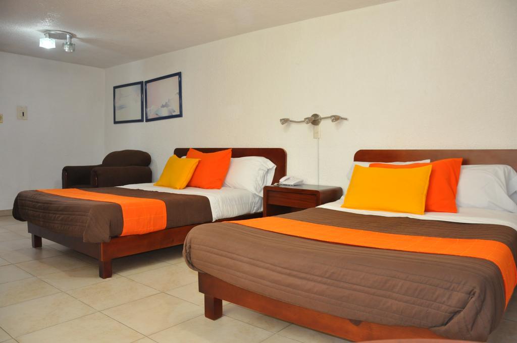 Hotel Santa Lucia Del Bosque San Luis Potosí Extérieur photo